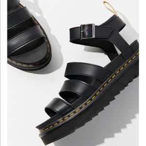 DR MARTEN BLAIR SANDAL VEGAN LEATHER